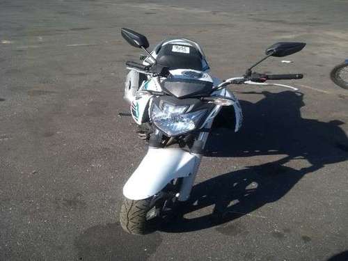 YAMAHA YS-250 FAZER SED 20152016