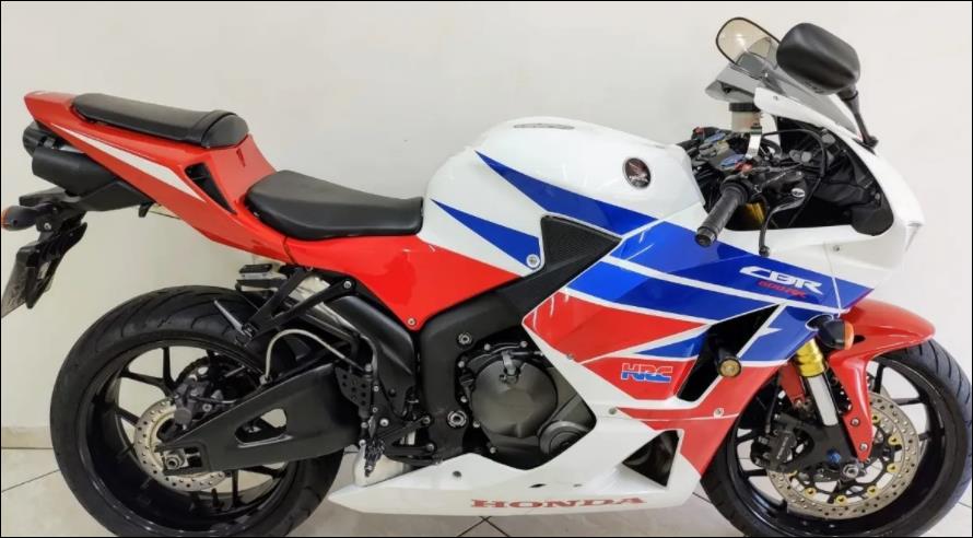 HONDA CBR 600RR
